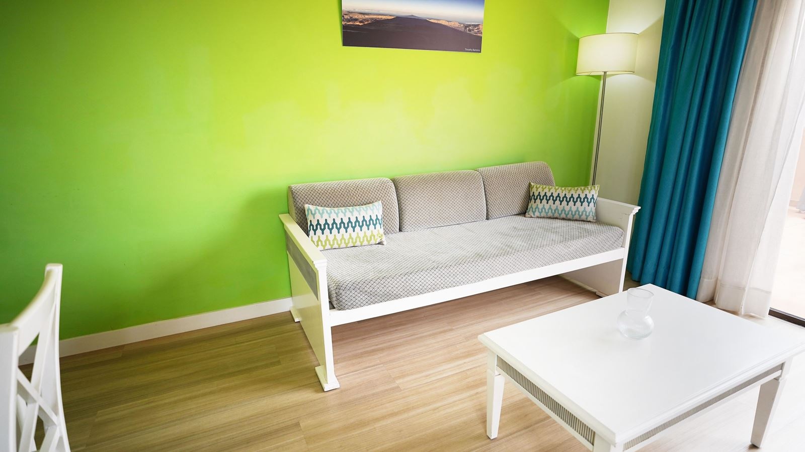 rooms-apartment-premium-1-bedroom-pool-view-high-floor