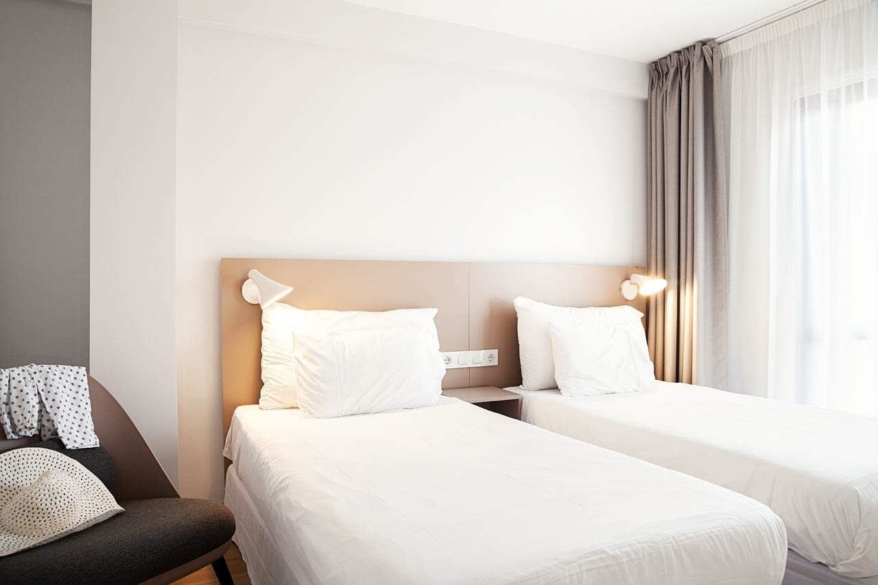 rooms-2-bedroom-superior-apartment-balcony-or-terrace