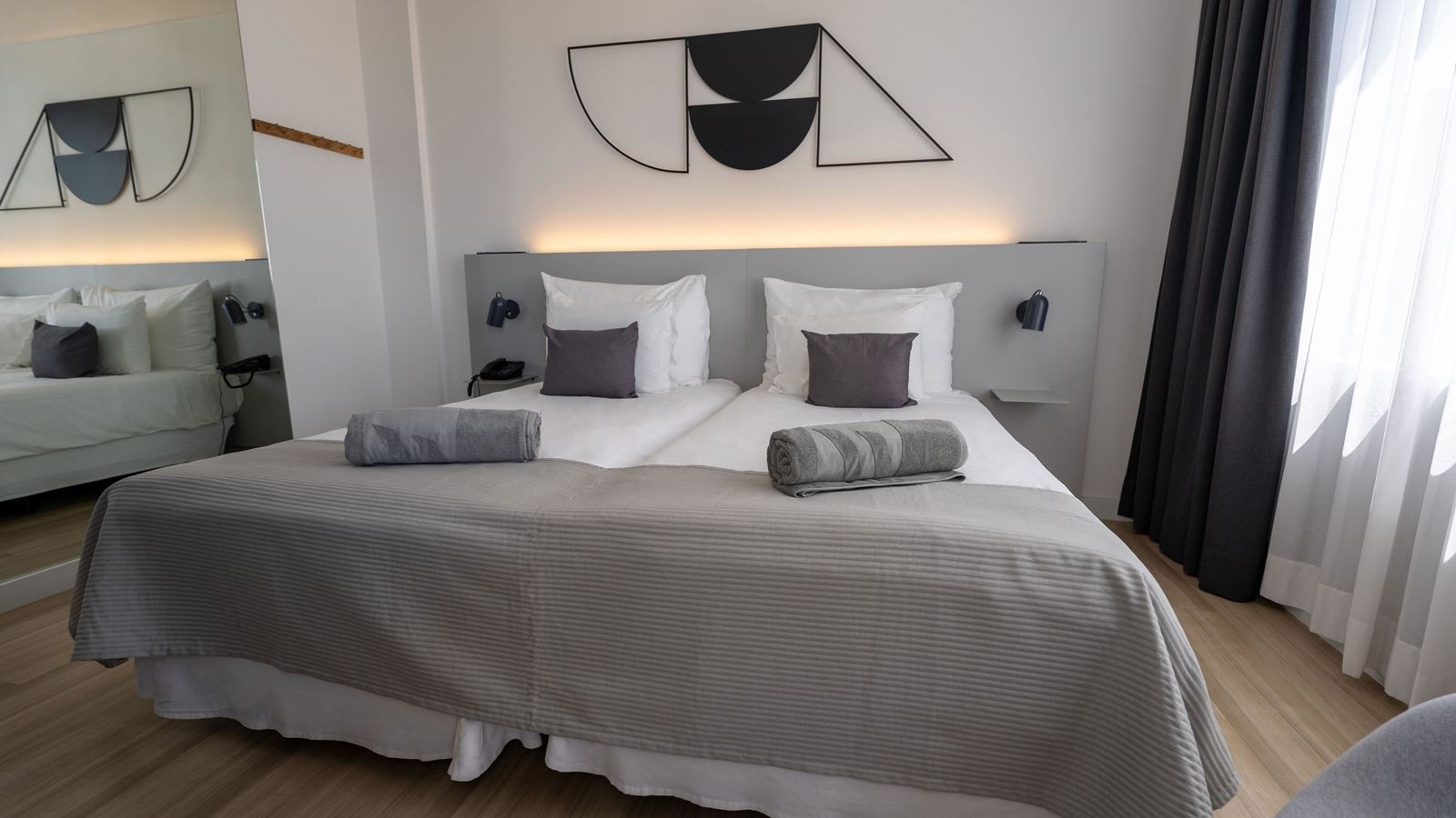 rooms-suite-standard-classic-balcony-or-terrace