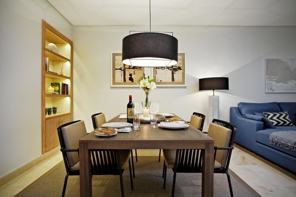 rooms-2-bedrooms-suite-partial-sea-view-jacuzzi