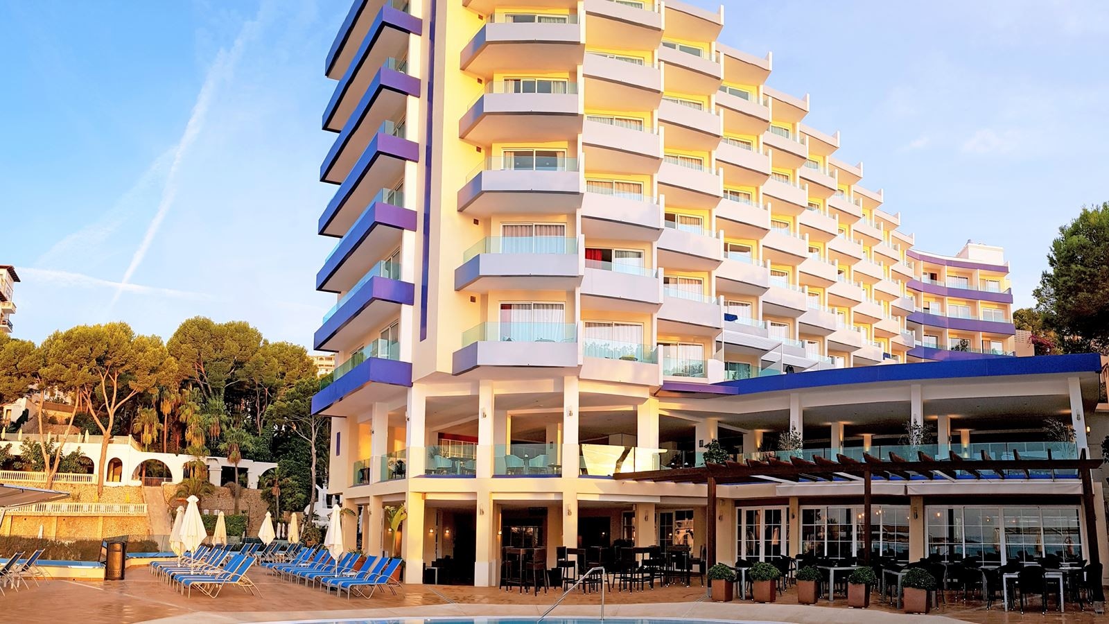 general-main-building