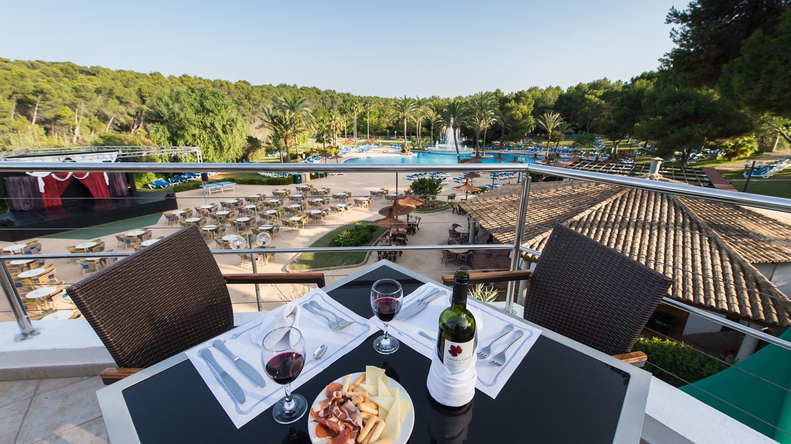 restaurants-buffet-lunch