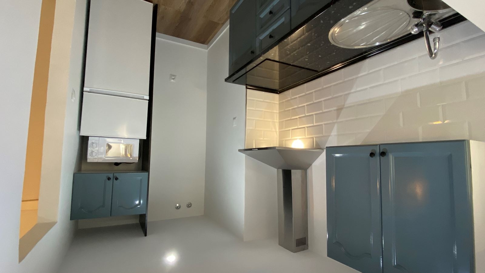 rooms-a4--1-bedroom-apt-side-sea-view-4-pax