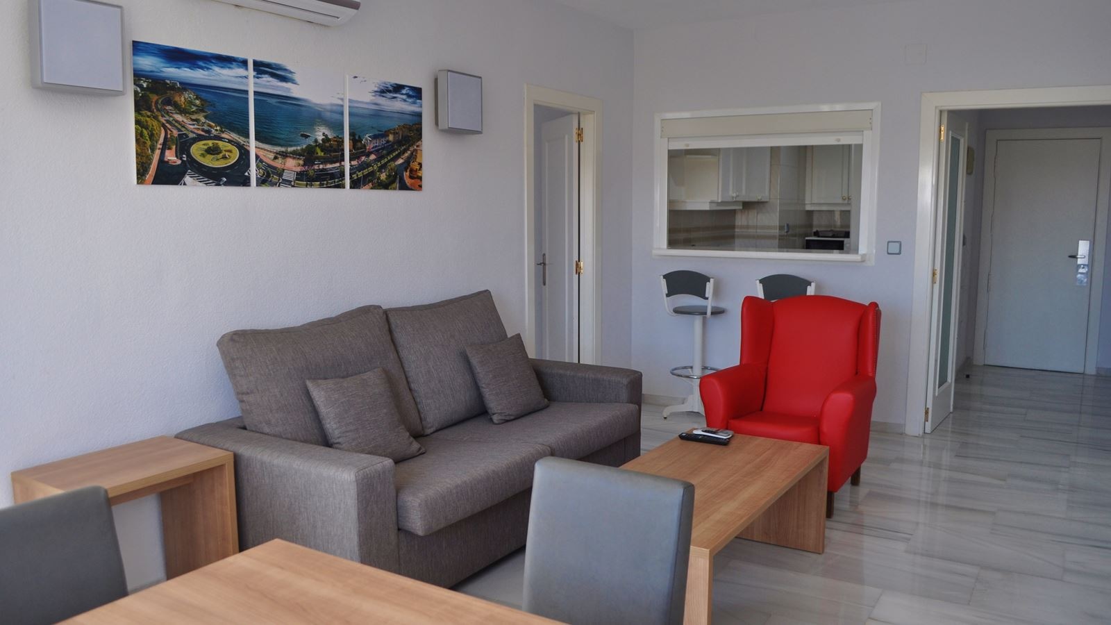 rooms-a4--1-bedroom-apt-side-sea-view-4-pax