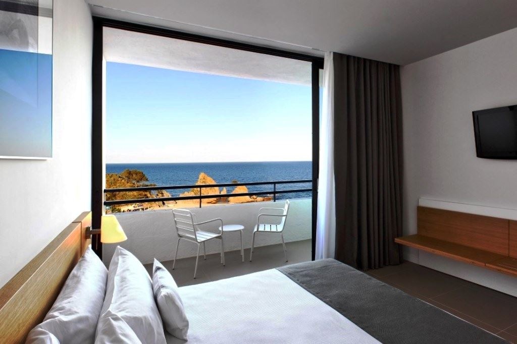 rooms-double-room-sea-view-balcony-or-terrace