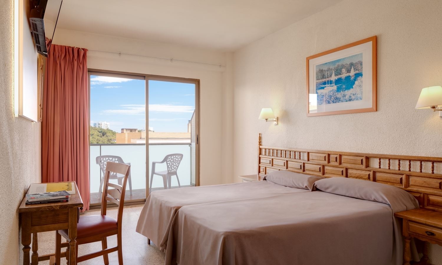 rooms-double-standard-room