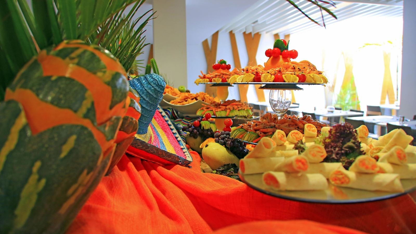 restaurants-lobos-beach-and-botanic