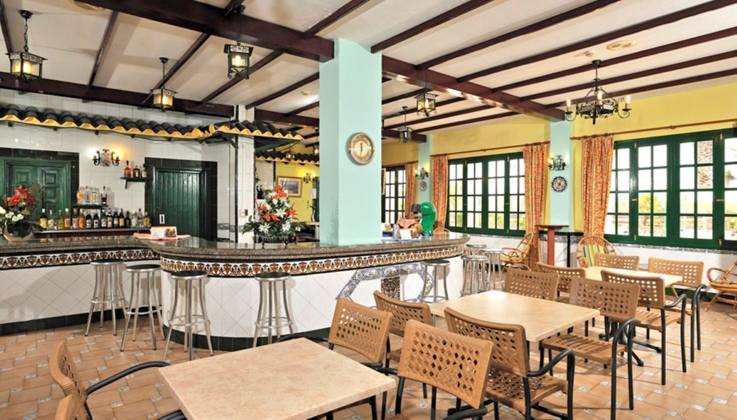 restaurants-snack-bar