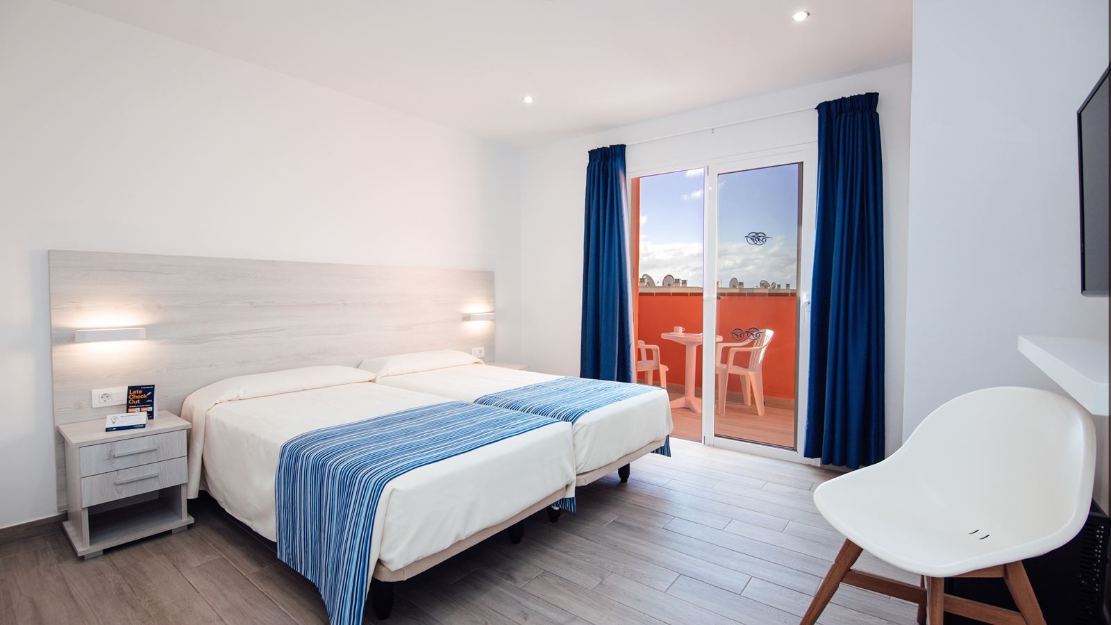 rooms-doble-superior-room