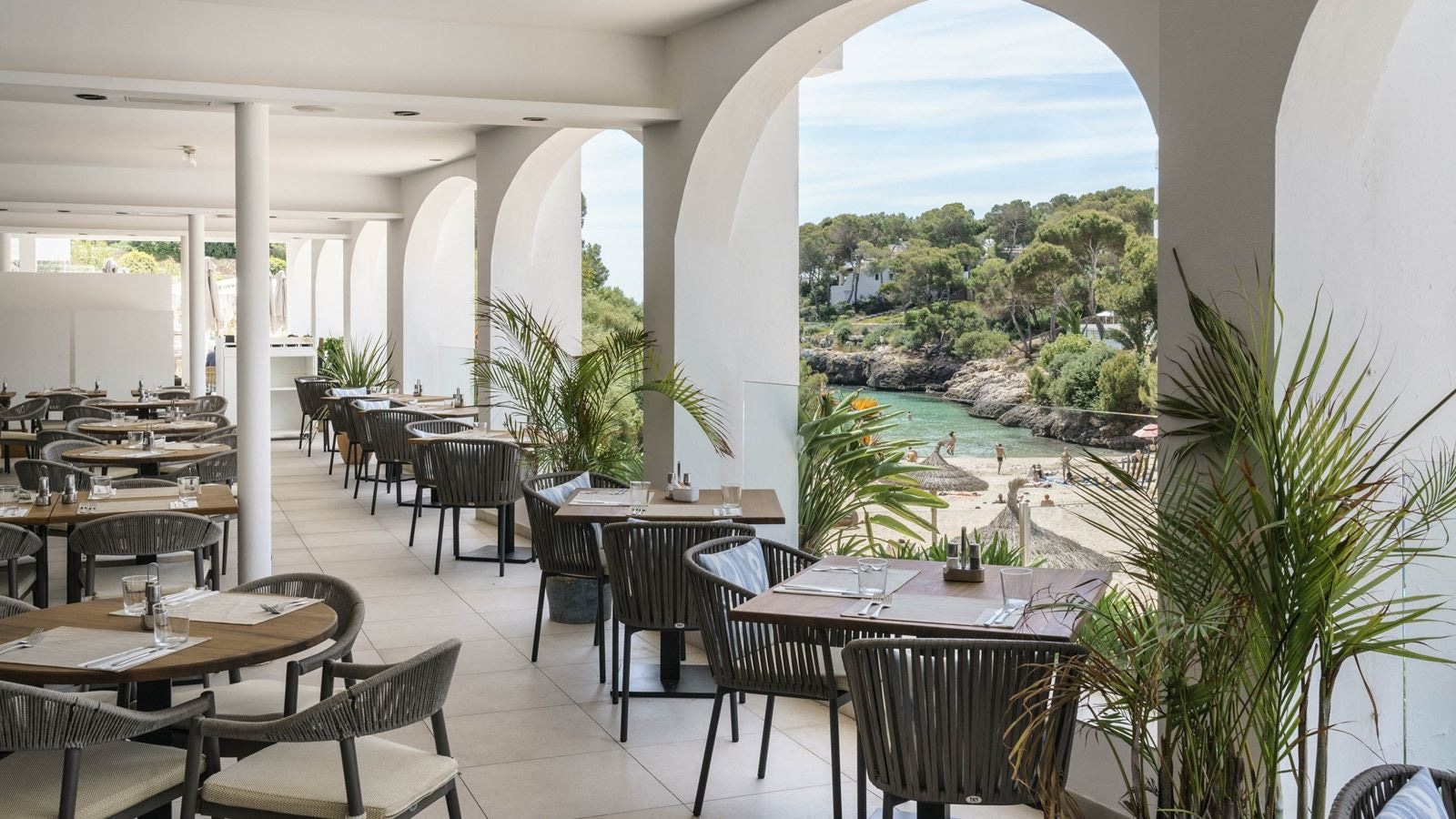 restaurants-restaurants