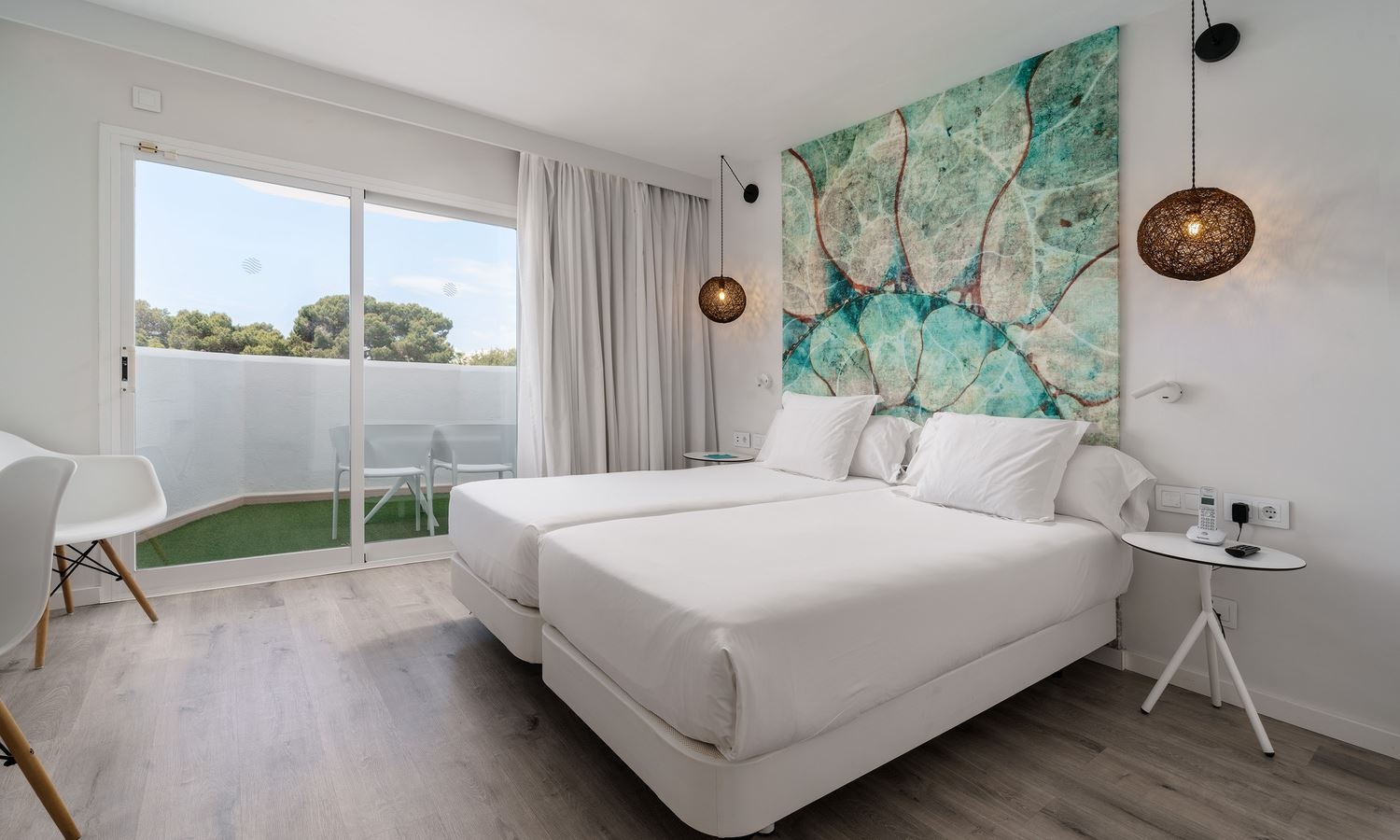 rooms-room-double-sea-view-balcony