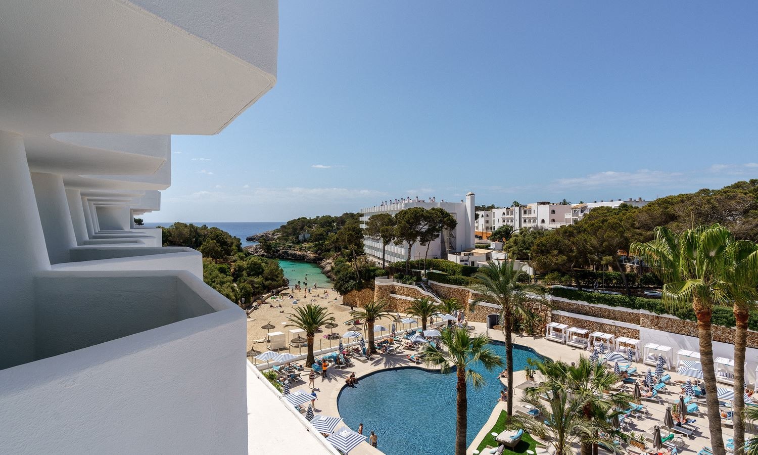 rooms-room-double-sea-view-balcony