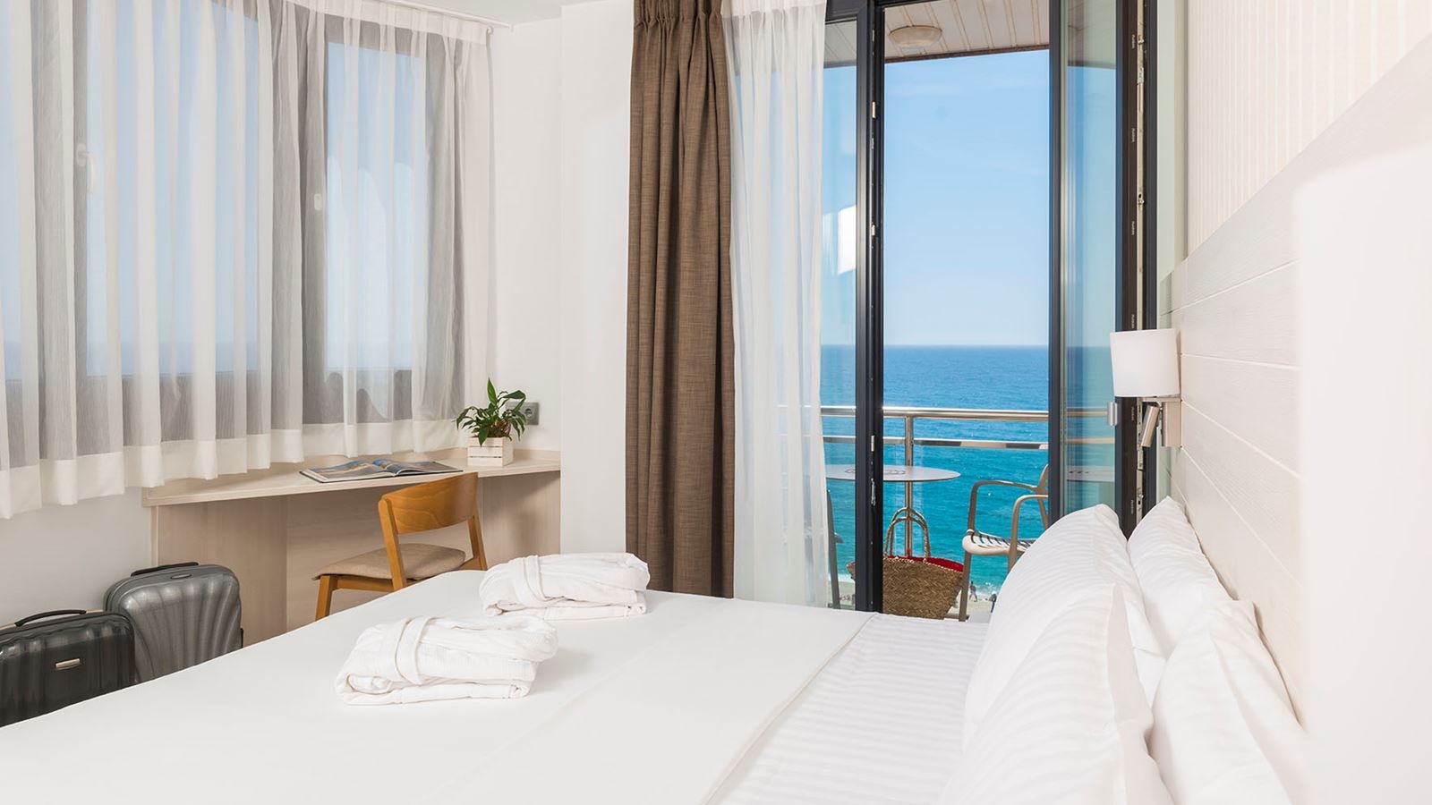 rooms-double-sea-view