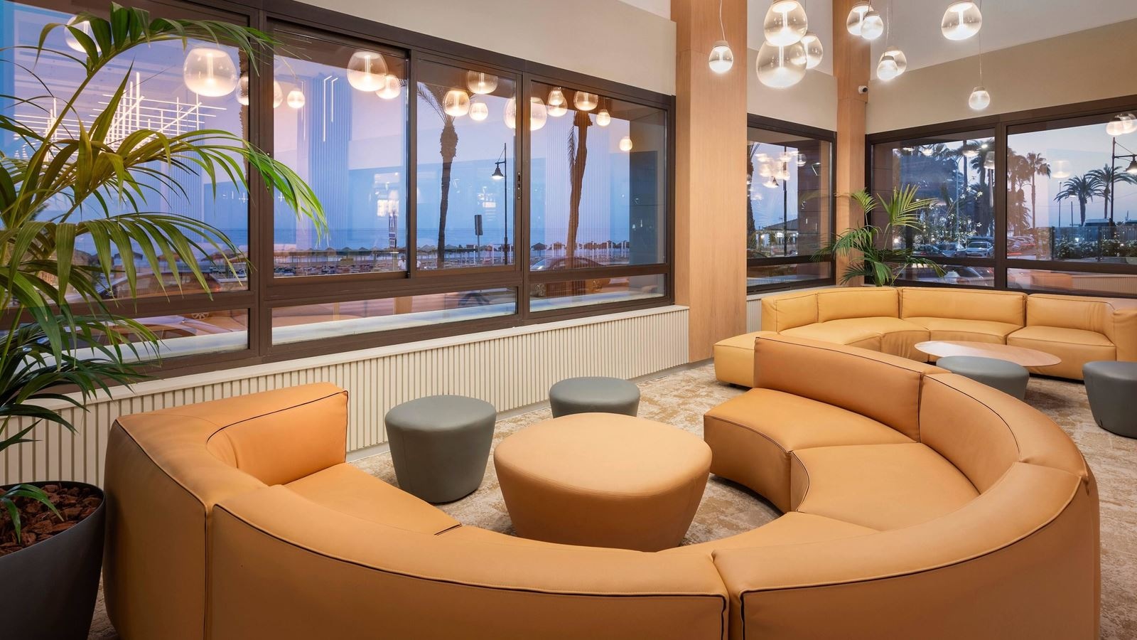 bars-sky--sea-rooftoop-bar