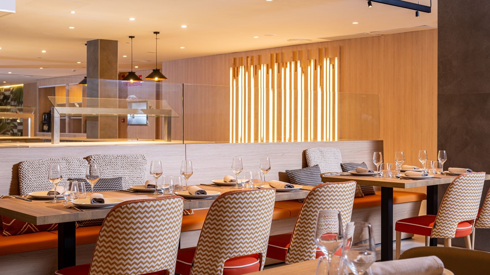 restaurants-la-plaza