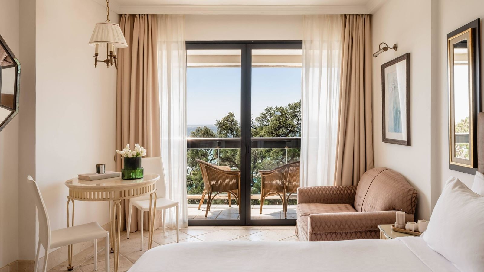 rooms-double-premium-sea-view-balcony-or-terrace