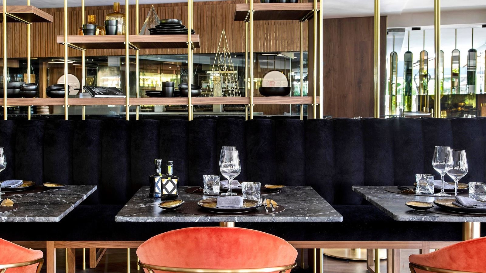 bars-erre--urrechu-restaurant-grillwine-bar