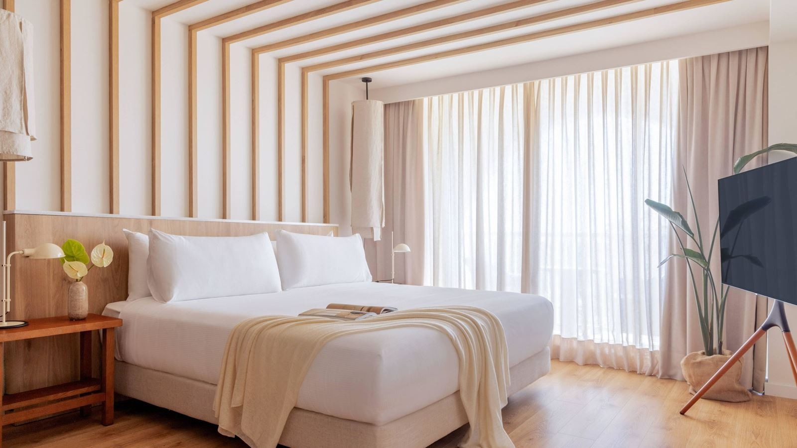 rooms-double-always-me-pool-view-with-balcony-or-terrace