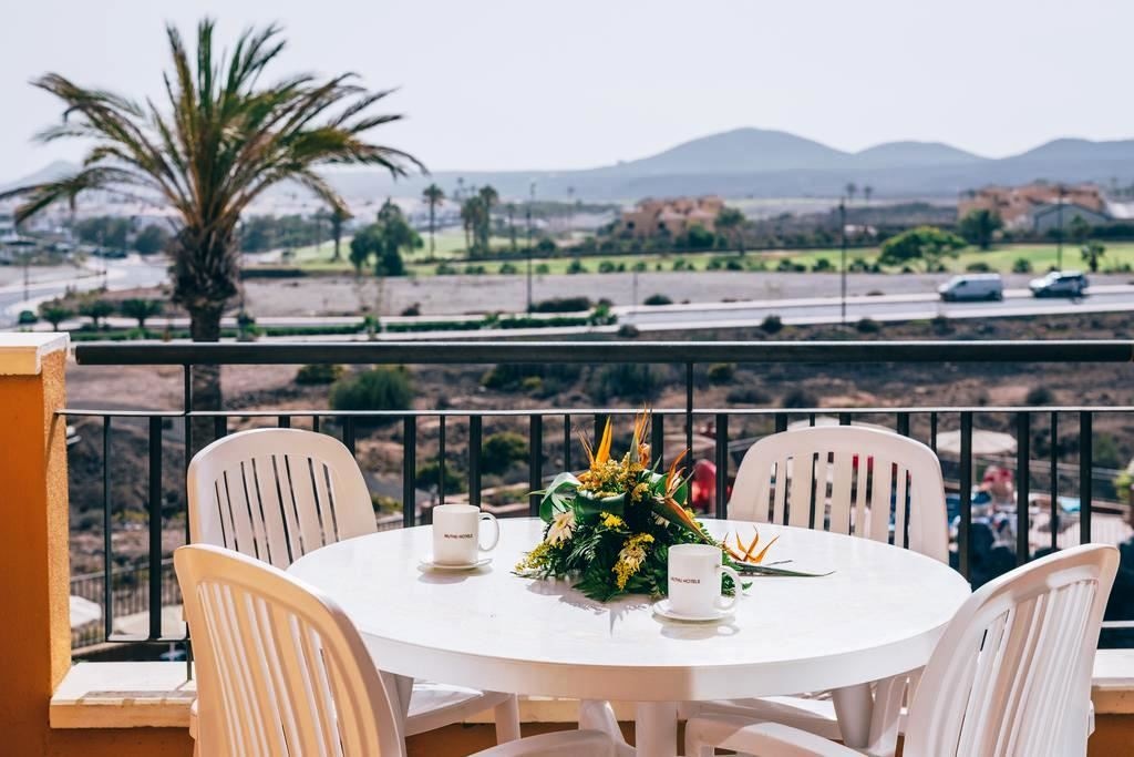 rooms-two-bedrooms-apartment