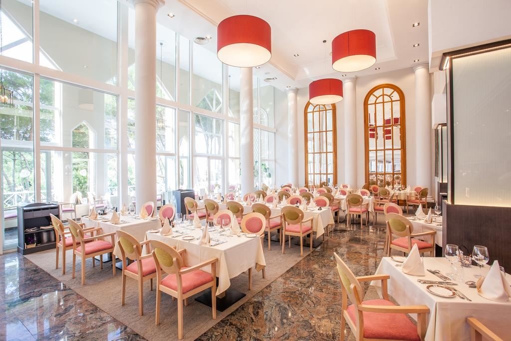 restaurants-restaurants