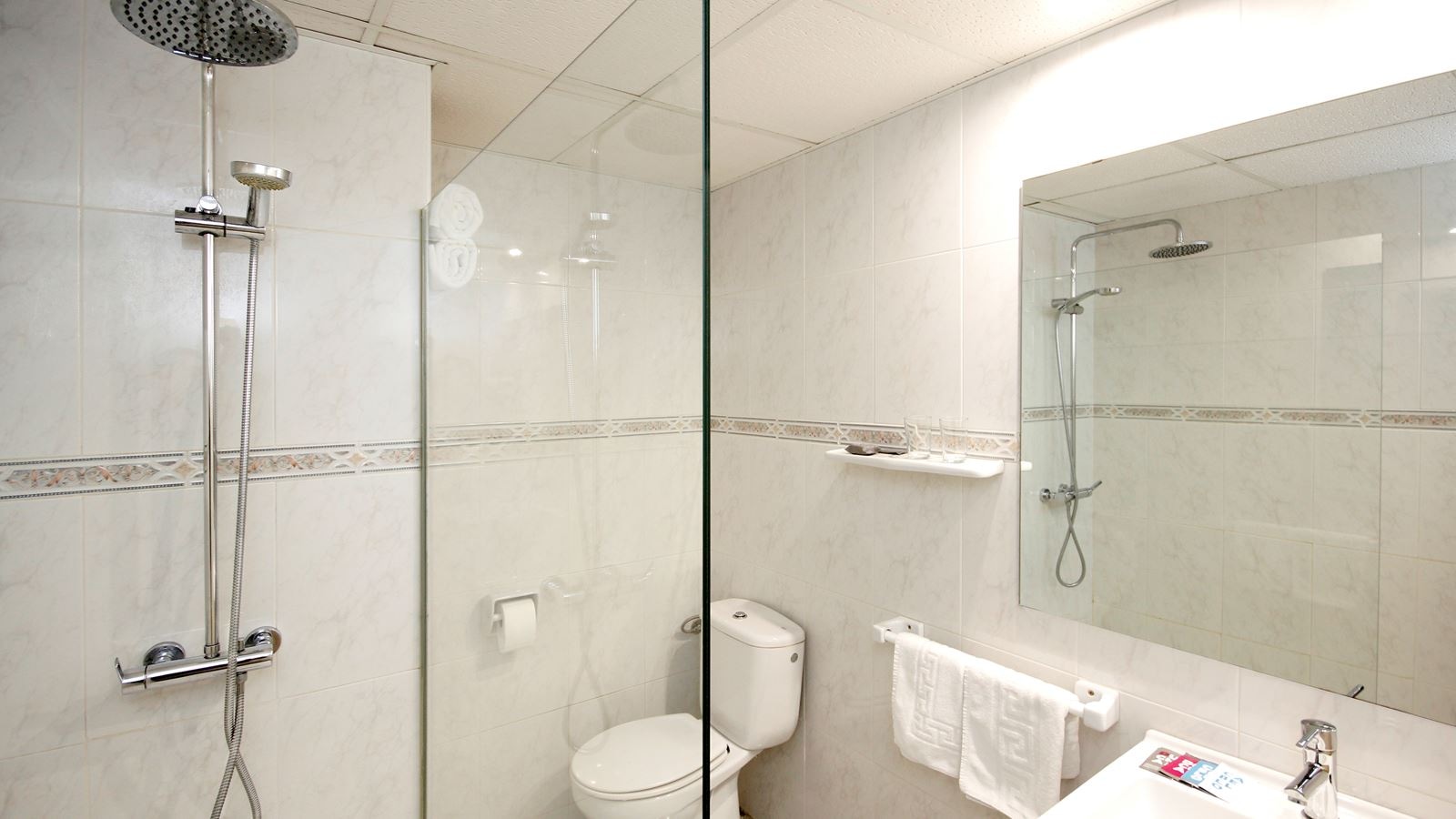 rooms-double-single-use