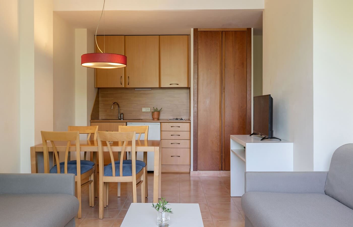 rooms-apartment-balcony-or-terrace