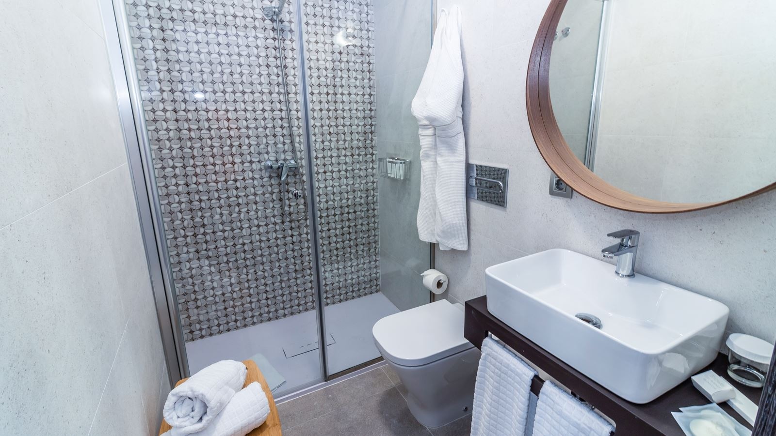 rooms-deluxe-suite-1-bedroom