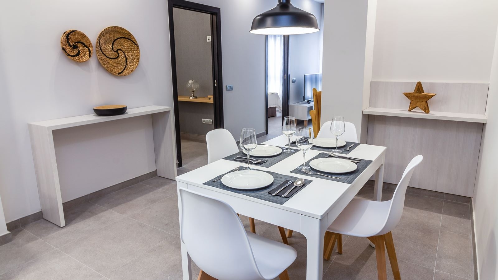 rooms-deluxe-suite-2-bedrooms