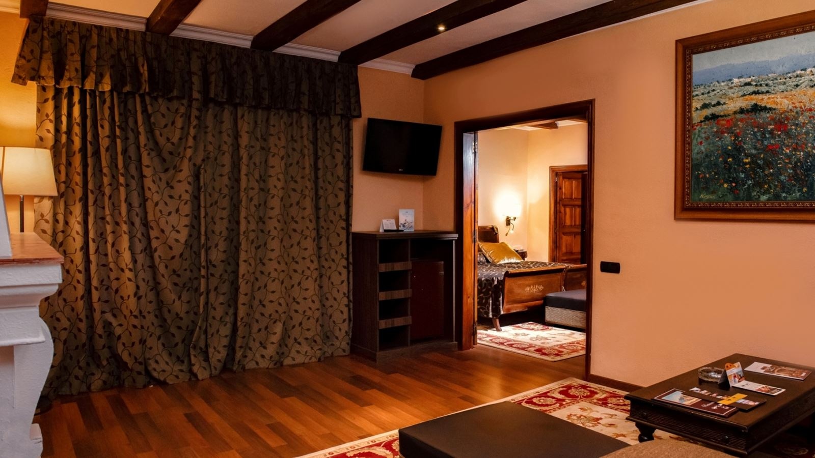 rooms-suite-lateralseaview