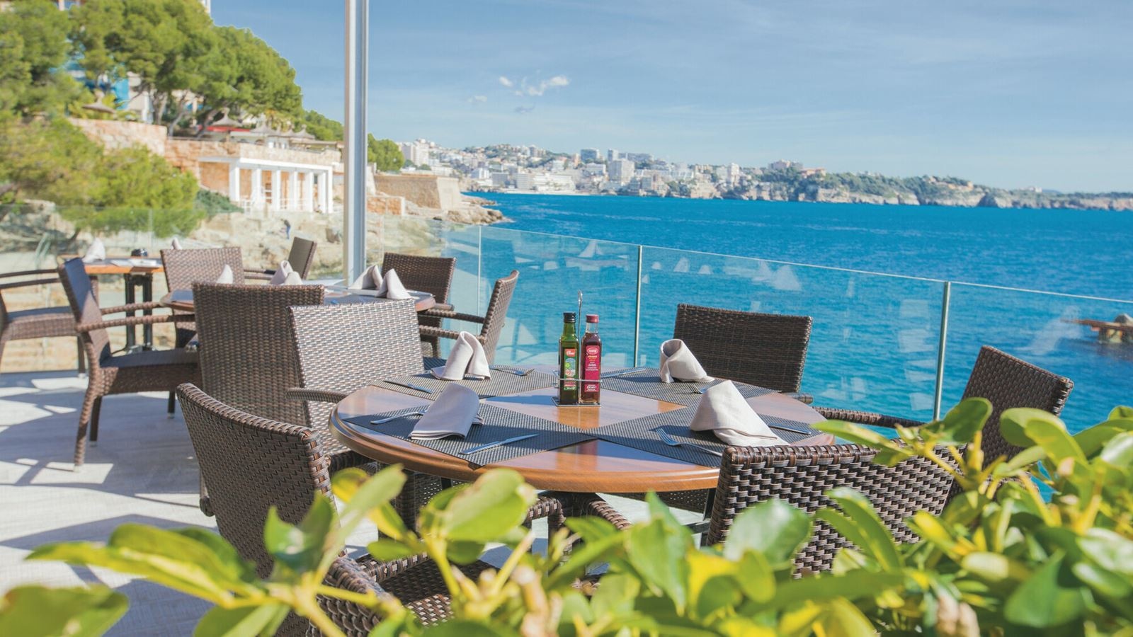 pools-outdoor--indoor-pool