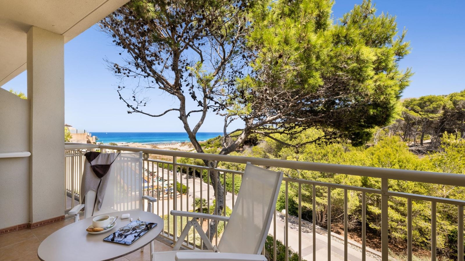 rooms-junior-suite-royal-terrace-selection-club-with-jacuzzi