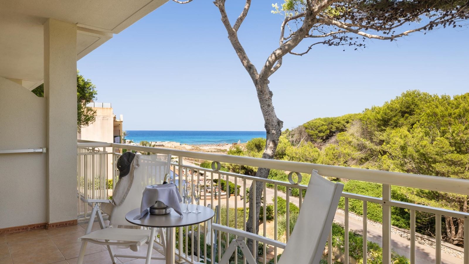 rooms-executive-suite-selection-club