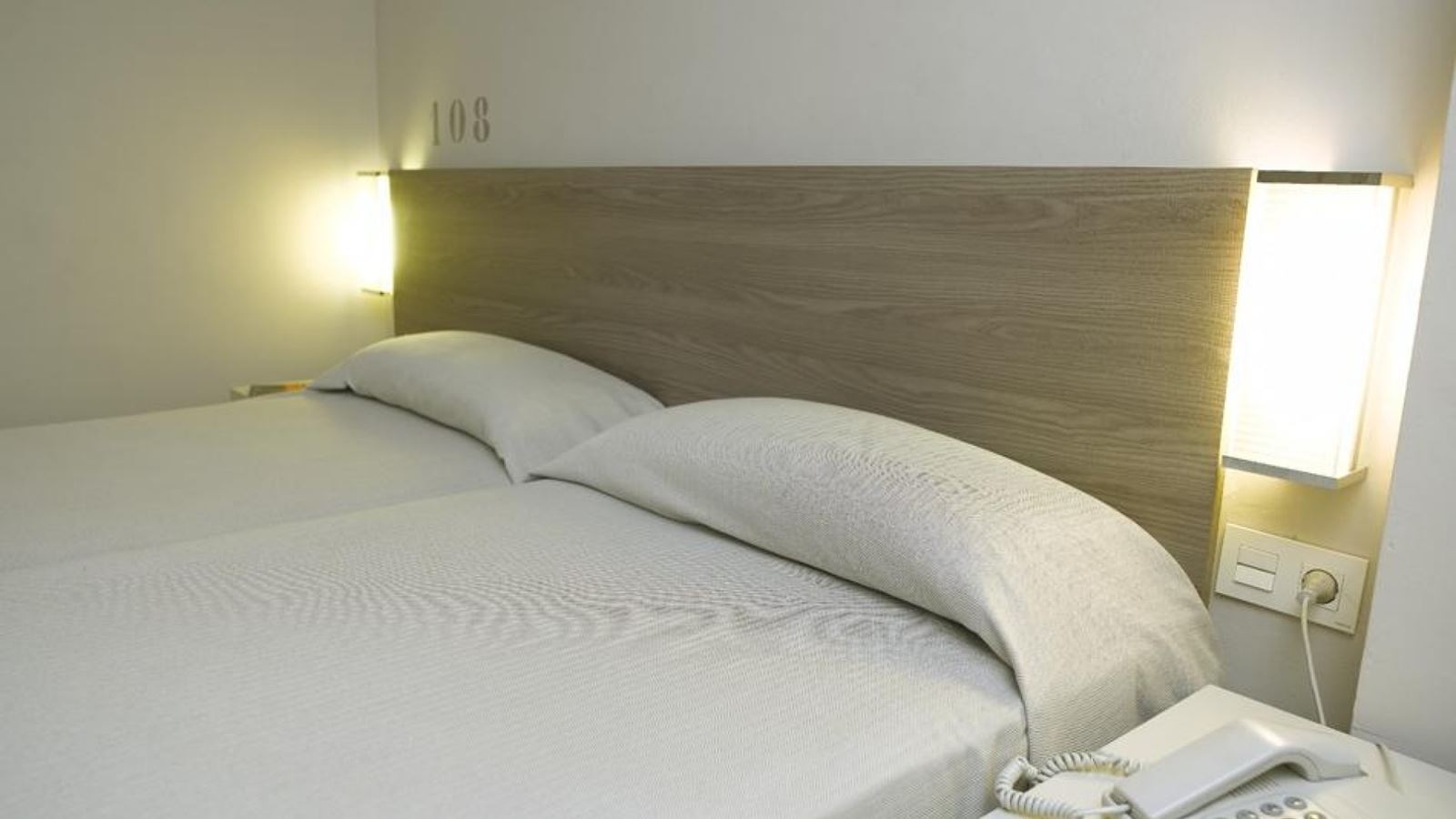 rooms-double-for-single-use