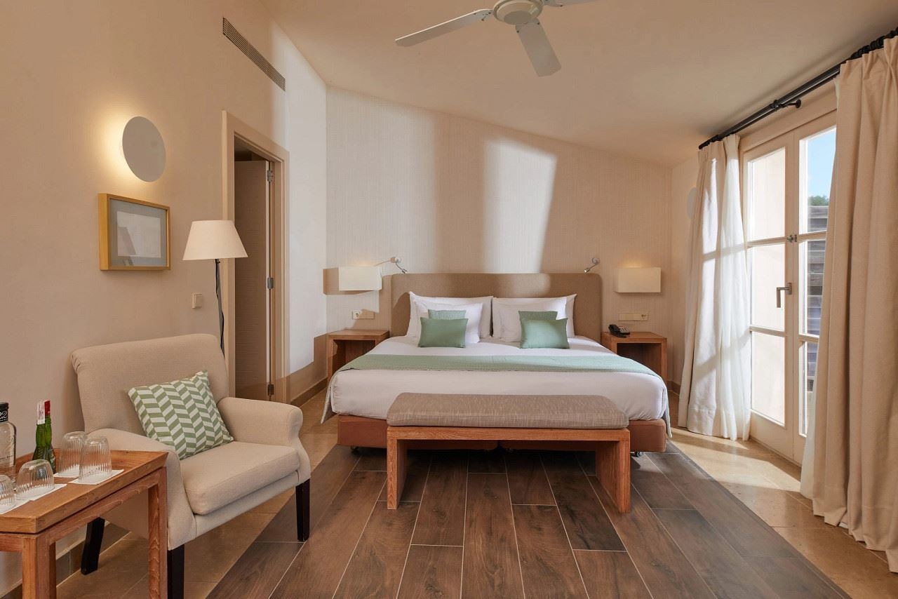 rooms-ponent-room-with-terrace