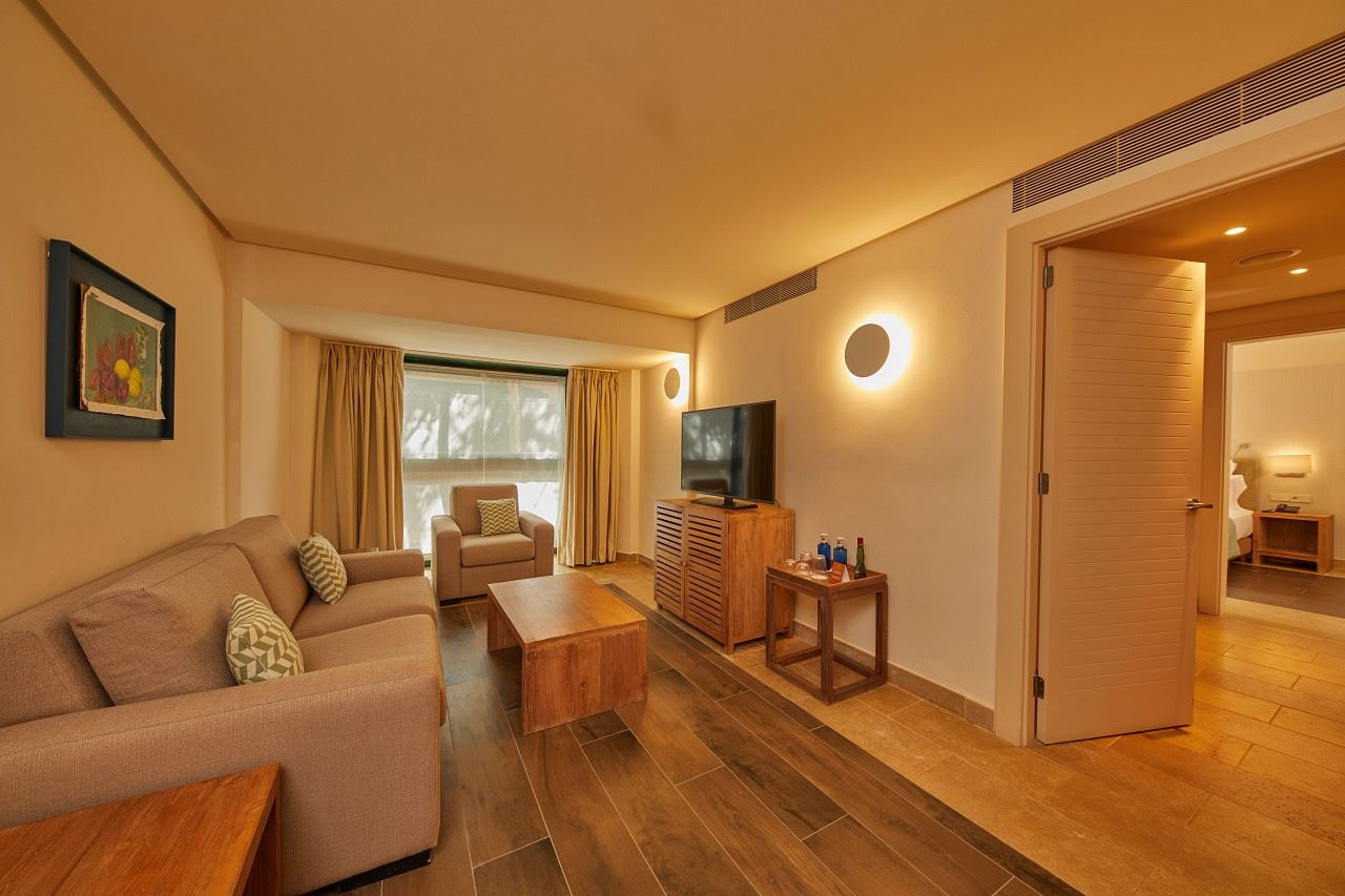 rooms-ponent-suite-with-terrace