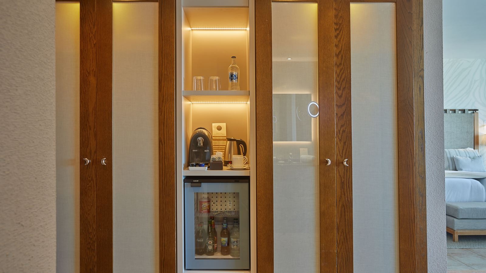 rooms-standard-ocean-front-preferred-club-balcony-or-terrace