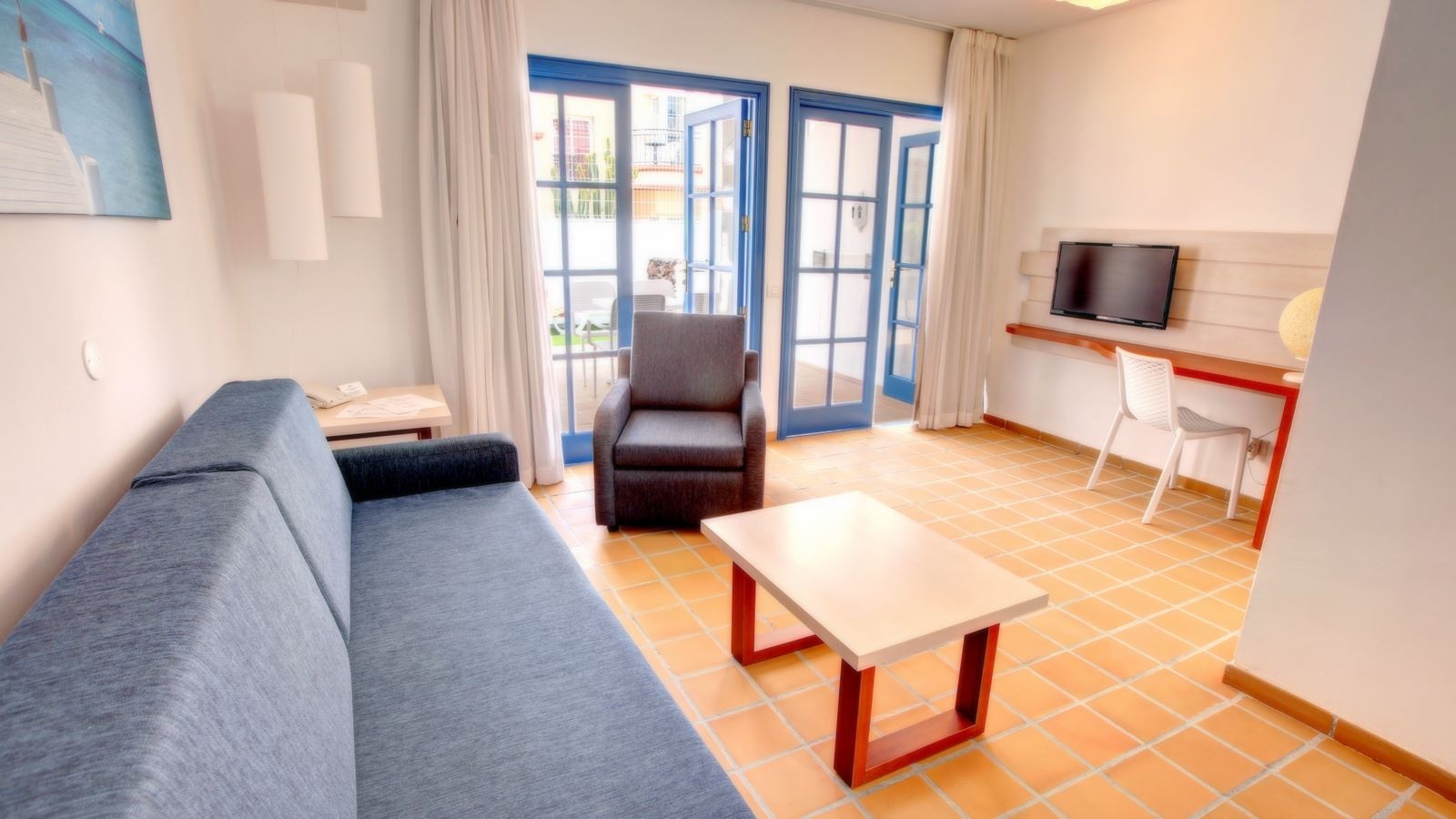 rooms-apartment-1-bedroom-roof-terrace