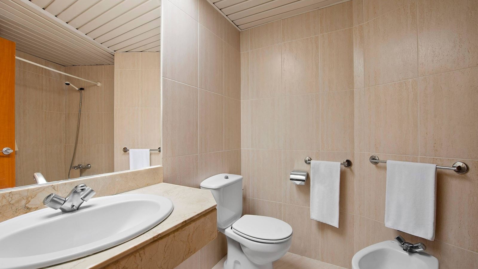 rooms-double-standard-room