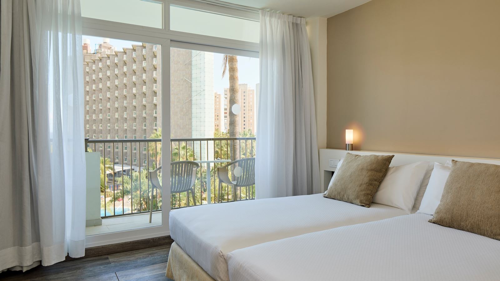 rooms-room-double-terrace