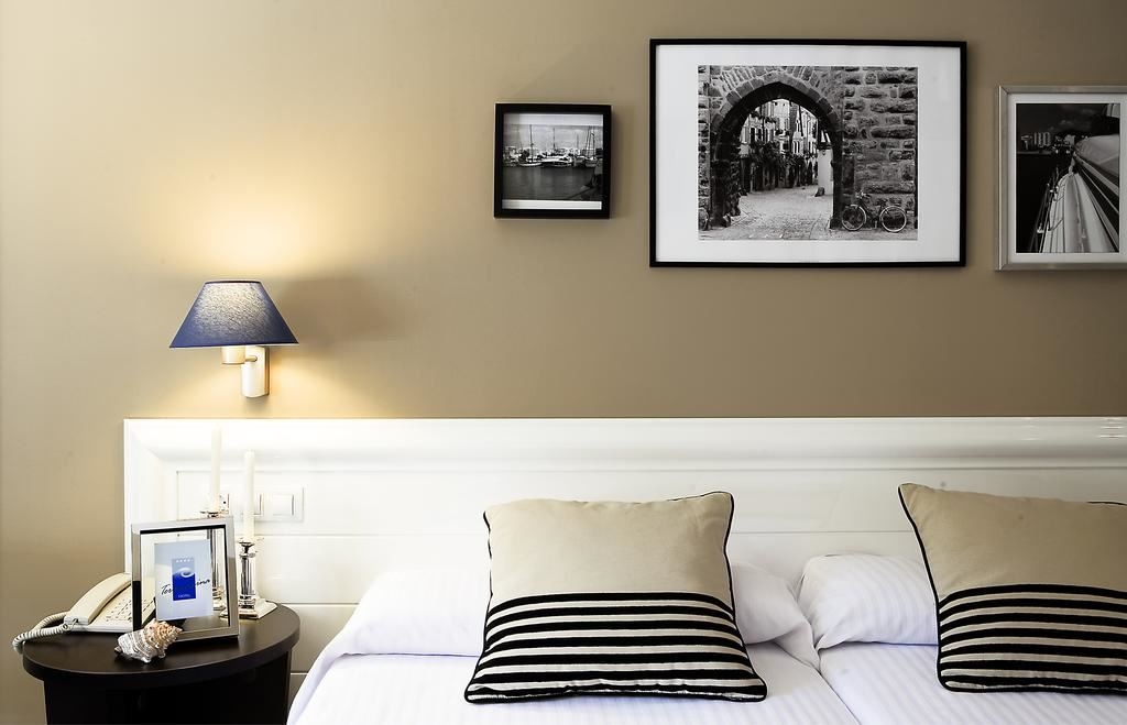 rooms-standard-room-balcony-or-terrace