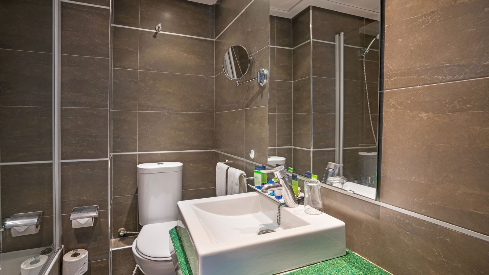 rooms-double-standard-room-balcony-or-terrace