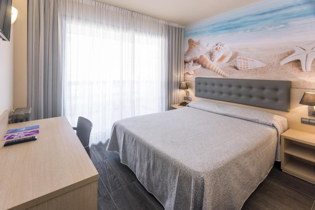 rooms-single-balcony-or-terrace