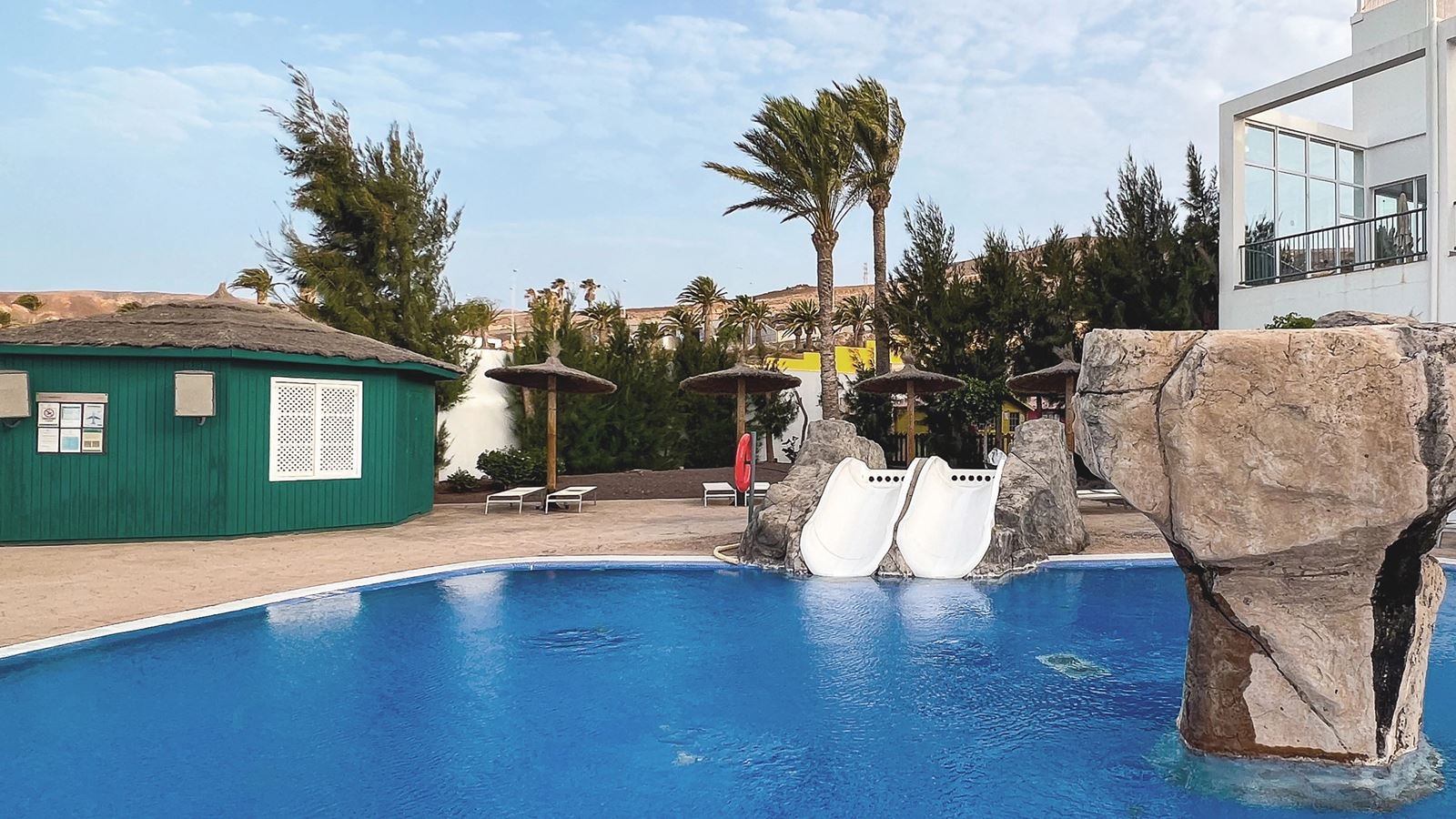 pools-outdoor-childrens-pool