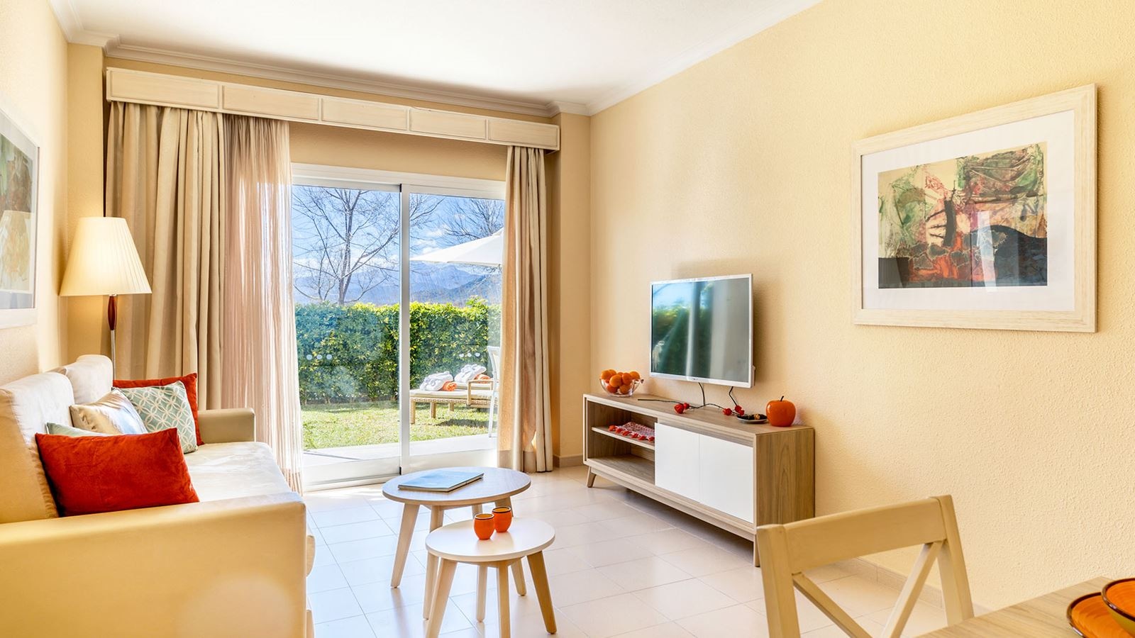 rooms-apt-1-bedroom-garden