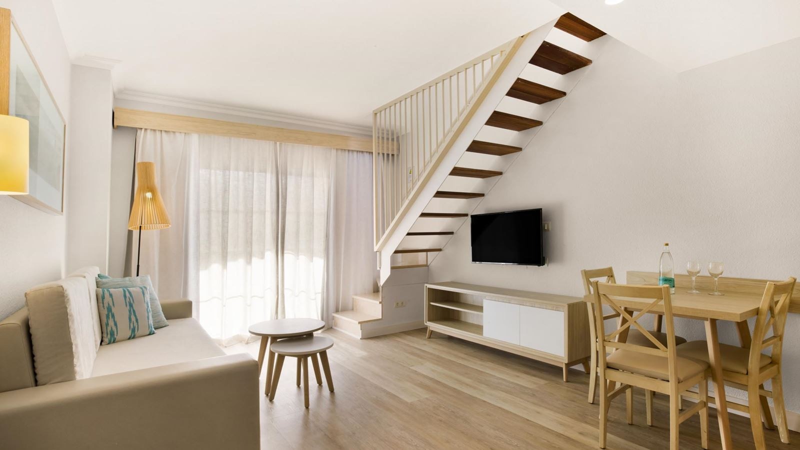 rooms-apt-1-bedroom-royal-terrace