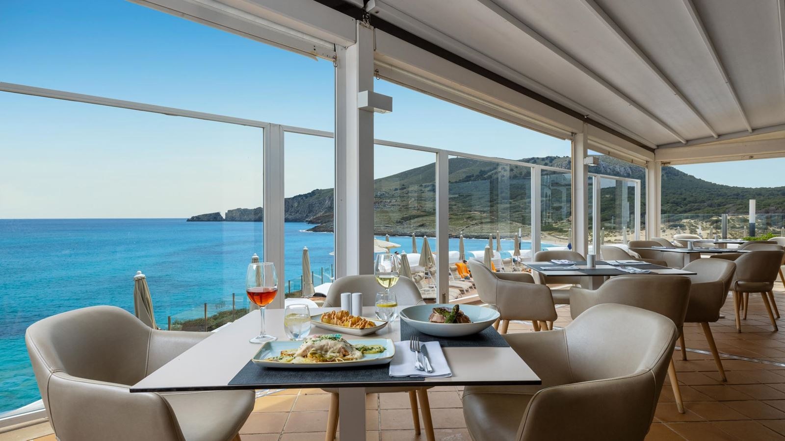 bars-mediterráneo-exclusive-selection-club-guests