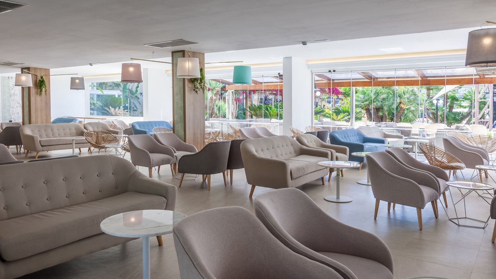 restaurants-babalu-bar-cefeteria