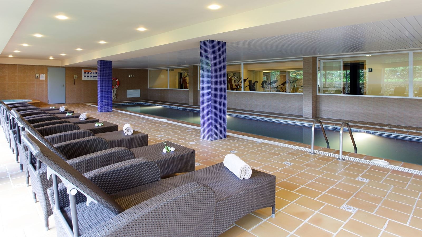 pools-indoor-pool