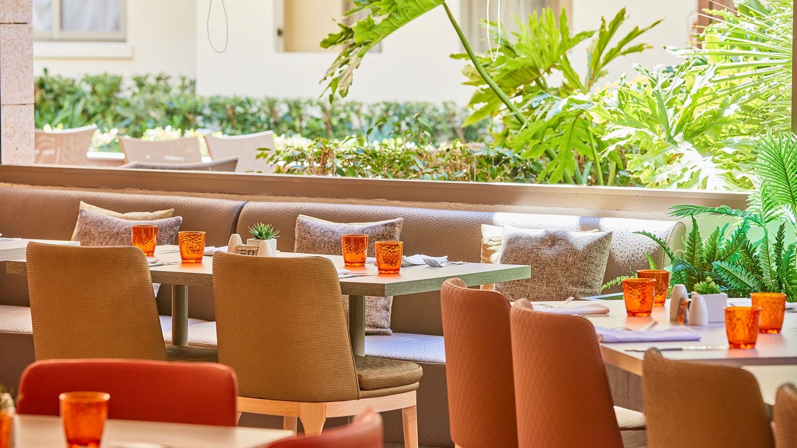 restaurants-caprice-restaurant-buffet