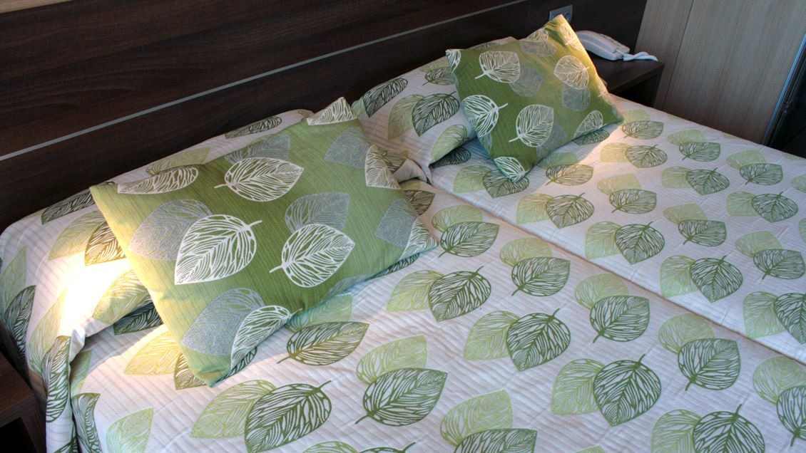 rooms-style-room-poolsea-view-tiple-style-room-poolsea-view